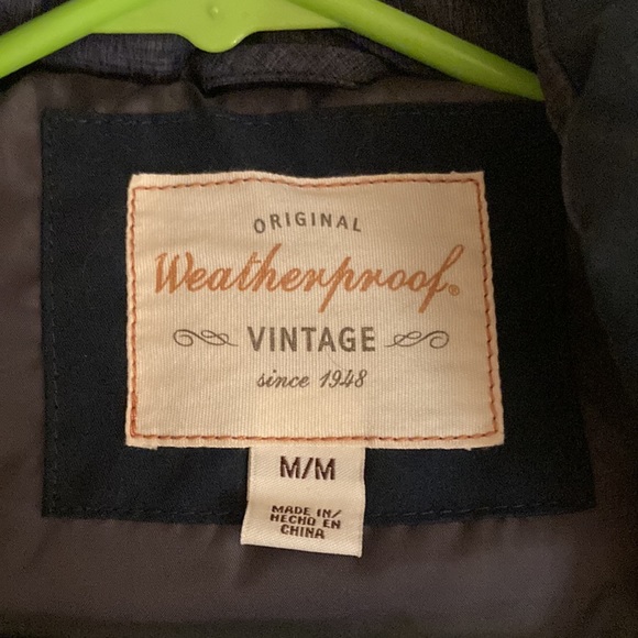 Weatherproof Puffer Vest - Picture 2 of 3